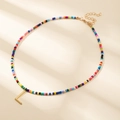 Collier de perles colorées fait main avec pendentif lettre L dorée et chaîne réglable - Style Lettre L (L)