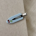 Barrette à cheveux douce en acétate bleu clair avec motif cerise en strass et clip argent - Bleu