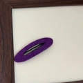 Elegante fermaglio per capelli ovale in feltro viola con base in metallo minimalista - Ovale Viola