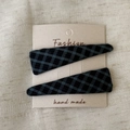 Detail of plaid fabric hair clips in dark green and black on handmade packaging card - Pair Clip / Blue & Black Plaid