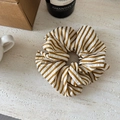 Elastico per capelli vintage a righe giallo e bianco con morbido tessuto a pieghe - Righe Zenzero Plissettato