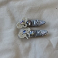 Detail of silver pleated PU clips featuring handmade white bows and heart crystal accents - Flower Hair Clip (Single)