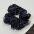 Detalle del coletero de malla negra de doble capa con brillantes pedrería de plata - Negro