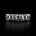 Grillz hip hop 6 dents argenté poli avec texture taille diamant sur fond noir - Dents Inférieures en Argent (Gravé)