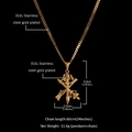 Collier pendentif croix en acier inoxydable 316L plaqué or avec chaîne de 60 cm - Croix Épées et Armes (NPS1518) / Or