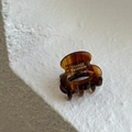 Amber tortoiseshell acetate oval hair claw clip with France Handmade lettering - Caramel Lines