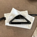 Elegant black triangular acetate hair claw clip with golden lettering on fabric - Black