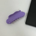 Dettaglio molletta per capelli a nuvola viola in acetato per acconciature folte - Viola