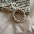 Elastic knitted hair tie in dusty pink fabric with a cartoon smiley leather buckle - Khaki