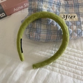 Grass green padded sponge headband with diamond knit texture in a sweet aesthetic style - Vanilla Green