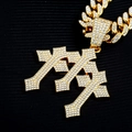 Collana hip hop con tre ciondoli a croce decorati con zirconi su catena cubana dorata - Tre Croci Oro (Collana + Ciondolo)