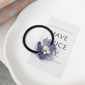 Elastico per capelli con fiore di marmo viola decorato con perle e cristalli - Viola