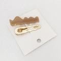 Juego de pinzas para el cabello onduladas en resina marrón y metal dorado - Trigo