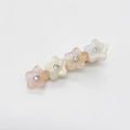 Gros plan de barrettes étoile couleur macaron avec strass sur pince dorée - Style Étoile Dégradé (5)