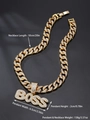 Hip-Hop Gold BOSS-Anhänger-Halskette mit 50cm kubanischer Kette und Vollkristallen - Gold (Anhänger + Kette)