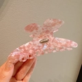 Pinza per capelli in acetato rosa a mosaico con placca dorata Love is Forever - Stile Farfalla / 12cm