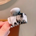 Mittlere Haarklammer mit schwarz-weißem Marmormuster und glänzender Acryloberfläche - Schwarz Weiß Tintenwäsche