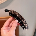 Bananen-haarklem in bruin schildpad-acetaat voor een stevige grip op de paardenstaart - Notenkoffie (2-Notenkoffie)