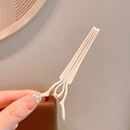 Crème beige haarwortelclip met metalen veer voor volumineuze haarstyling - Off-wit