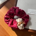 Dark red star print hair scrunchie with cute plush bear charm for girls and women - Beige Bear Hair Tie