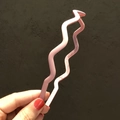 Cerchietto rosa ondulato con denti antiscivolo in resina opaca per una tenuta sicura - Rosa