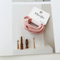 Pack de 6 gomas de pelo rosa chic de alta elasticidad en tarjeta blanca estilo minimalista - Rosa