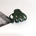 Grande pince à cheveux mate vert foncé avec design de poulpe à dents incurvées pour femme - Grand / Vert