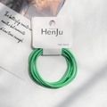 Elastisches grasgrünes Haarband-Set auf Verkaufsdisplay für Styling und Komfort - 4 Grasgrün