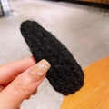 Barrette à cheveux goutte en laine tricotée noire avec une texture douce pour femme - Noir Goutte