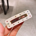 Eleganter cremeweißer Acetat-Haarclip mit bunten Strasssteinen und Metall-Federbasis - Cremeweißes Rechteckiges Modell (7-Cremeweiß-Rechteckige Klammer)