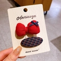Set de barrettes à nœud rouge et clip à carreaux bleu marine pour enfants sur carte - Nœud papillon rouge