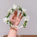 Couronne de fleurs blanches pour filles avec fleurs artificielles et ruban rose - Blanc
