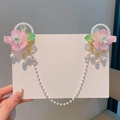 Barrettes Hanfu avec fleurs en résine rose et longues chaînes de perles blanches - Junlan-Anneau de Perles Floral