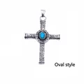 Vue détaillée du pendentif croix vintage avec turquoise ovale et motifs métalliques - Pendentif Seul Style Ovale (Sans Chaîne)