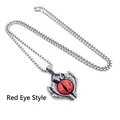 Gedetailleerde macro-opname van een punk titanium stalen ketting met rode duivelsoog hanger - Alleen Hanger (Geen Ketting) / Rood Oog Stijl