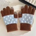 Polka dot knitted gloves for kids with touchscreen fingertips in blue and brown - Blue