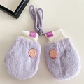 Plüsch-Fäustlinge für Kleinkinder in Lila mit Smiley und Kordel für den Winter - Lila Smiley-Patch