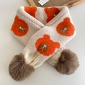 Sciarpa in maglia crema per bambini con motivo a orso e pompon marroni soffici - Bianco Sporco
