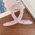 Elegante pinza per capelli rosa chiaro traslucido con trama a conchiglia perlata - Rosa