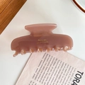 Pince à cheveux élégante en acétate rose poudré avec gravure dorée style français - Rose Lotus