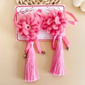 Fermagli per capelli a fiore rosa fatti a mano con lunghe nappe e campanelli - Rosa scuro