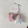 Ensemble de chouchous faits main en forme d'étoile rose et fleurie sur carte blanche - Élastique Cheveux Étoile Rose
