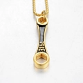 Gouden 316L roestvrijstalen moersleutel hanger ketting met een zwarte box-ketting - Gouden Moersleutel Hanger Zonder Ketting