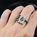 Retro spade A and skeletal claw ring in vintage silver titanium steel for men and women - US 8 / Antique Silver