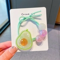 Élastique cheveux avocat mignon avec breloque acrylique et perles sur carton - Style Cristal Avocat