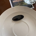 Barrette ovale noire minimaliste avec texte doré France Handmade sur assiette - Noir