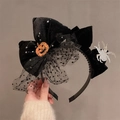 Halloween Haarreif mit schwarzer Samtschleife, Kürbis-Motiv und silberner Spinne - Halloween Stirnband Modell