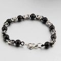 Bracelet byzantin en acier titane avec perles noires polies et fermoir mousqueton robuste - Noir