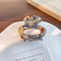 Elegant floral acetate hair claw clip with vintage marble texture and handmade detail - Blue Gray Marble