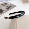 Cerchietto nero lucido con targhetta in metallo dorato e incisione Believe In Yourself - Nero Con Targhetta Oro